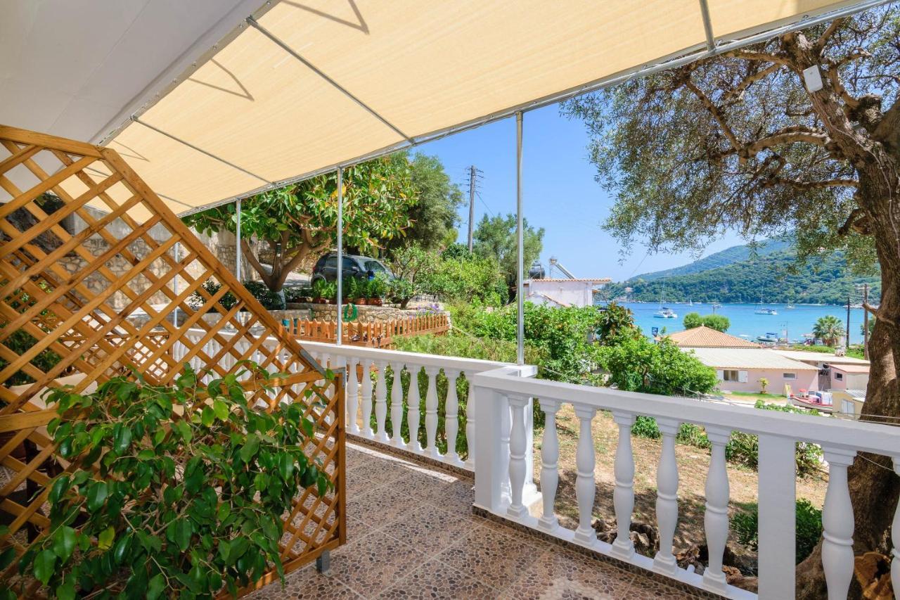Villa Regina Keri Exteriör bild