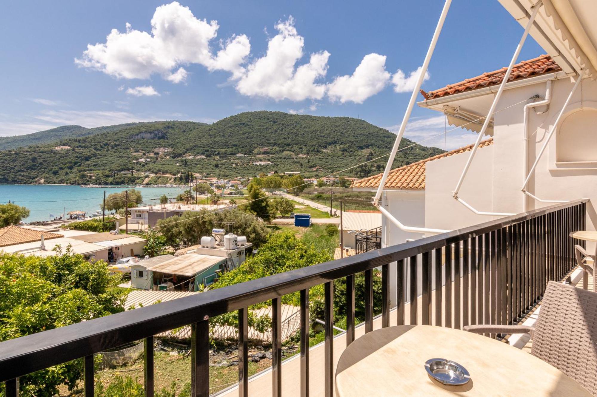 Villa Regina Keri Exteriör bild